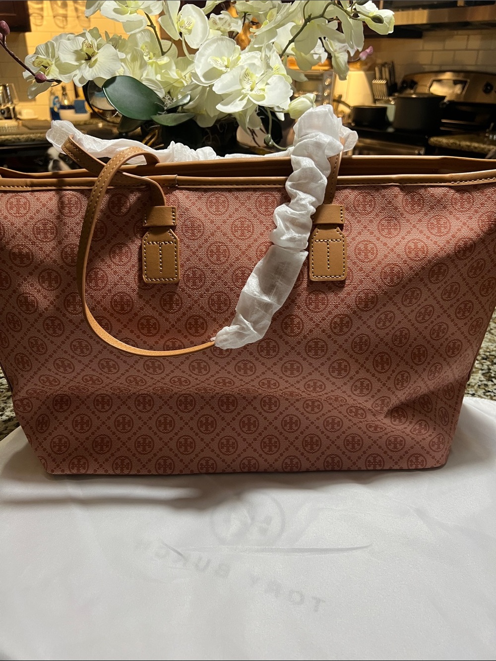 Tory Burch Coral Logo Stripe Tote with Tan Trim - Picture 3 of 3